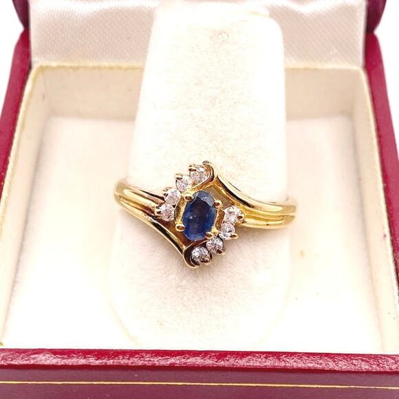 Gold Vermeil Sterling Silver and Blue Sapphire Ring Size 7.5 - Picture 5 of 7